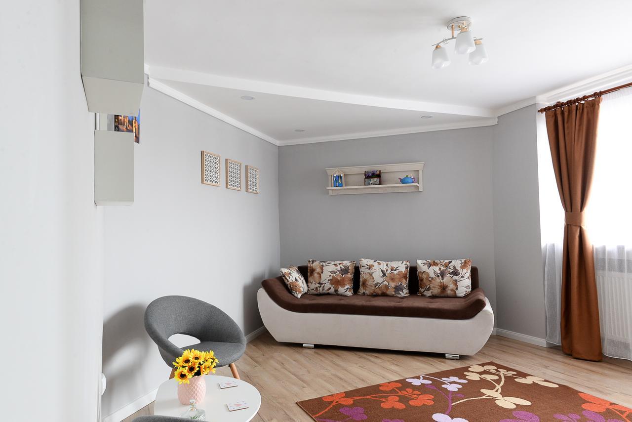 Alba Home Alba Iulia Exteriör bild